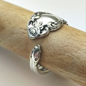 Oneida Spoon Ring, Elegant Silver Ring